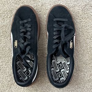 Puma sneakers